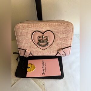 SOLD 💕Juicy Couture Her Majesty Medium Double Zip Around Women's Wallet